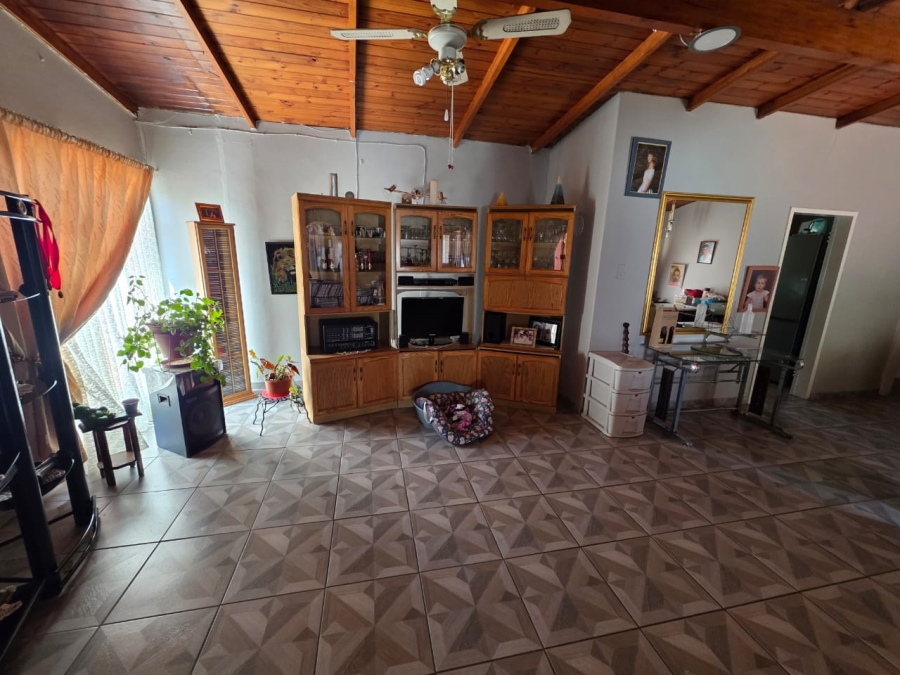 4 Bedroom Property for Sale in Sasolburg Ext 5 Free State